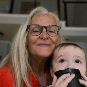 Meet your Posher, Kim